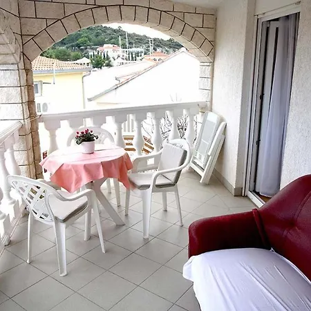 8, 2,floor 아파트 *